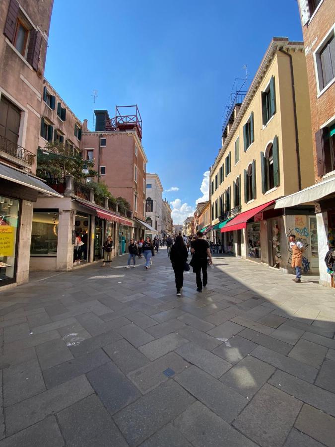 Friari Suite-Luxury Apt. Close To Rialto Bridge Венеция Экстерьер фото