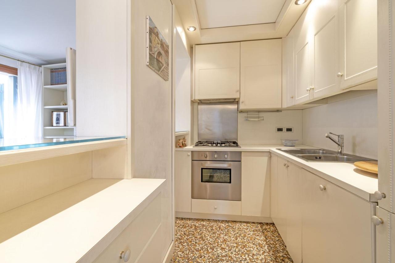 Friari Suite-Luxury Apt. Close To Rialto Bridge Венеция Экстерьер фото